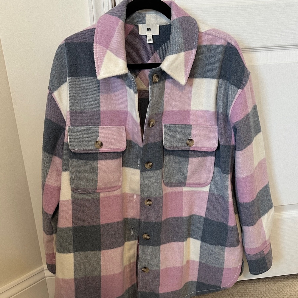 Plaid Button-Up Jacket in Pink and Gray
